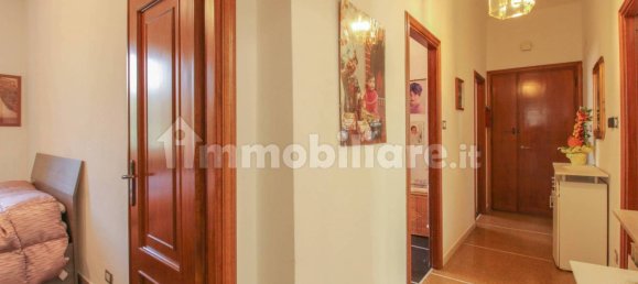 Apartamento de 2 dormitorios en Genoa, Italy No. 67181 10
