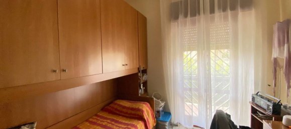 2 Schlafzimmer Wohnung in Bari, Italy, Nr. 261094 8