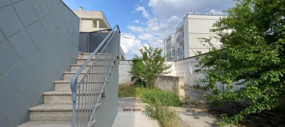 2 Schlafzimmer Wohnung in Bari, Italy, Nr. 261094 17