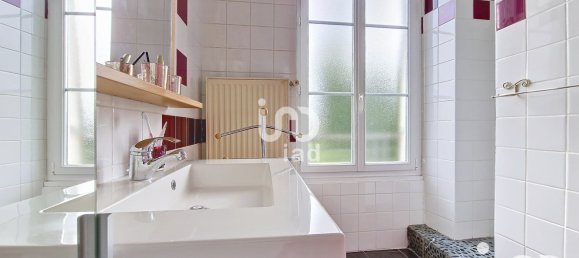 5 غرف نوم منزل في Mehun-sur-Yevre, France رقم 228656 14