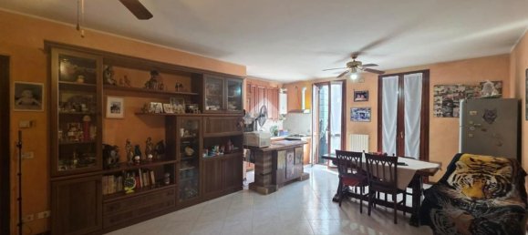 3 bedrooms Apartment in Campodarsego, Italy No. 341752 2