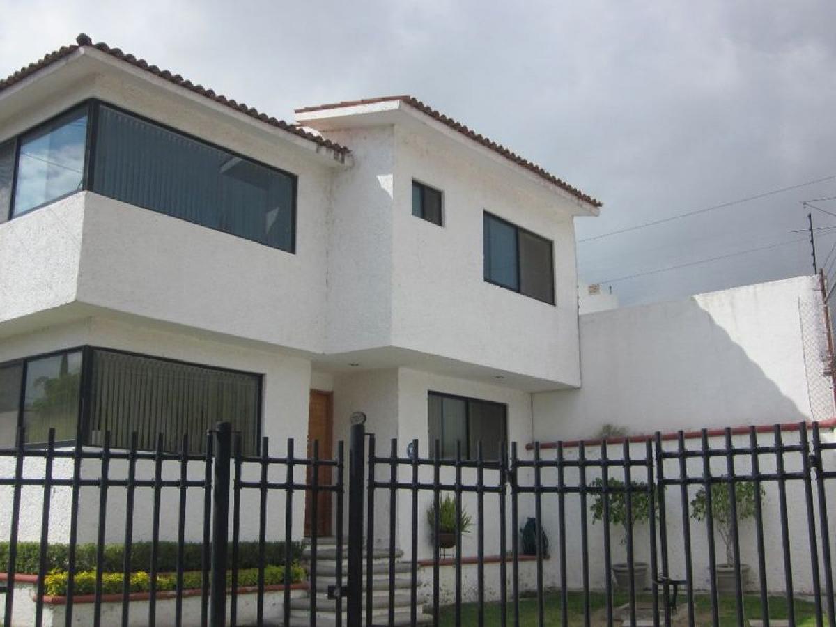 Дом с 3 спальнями в Керетаро, Мексика № 169694