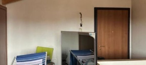 4-salle Appartement à Carpi, Italy No. 95060 19