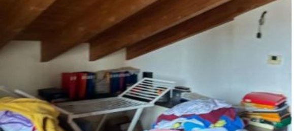 4-salle Appartement à Carpi, Italy No. 95060 44