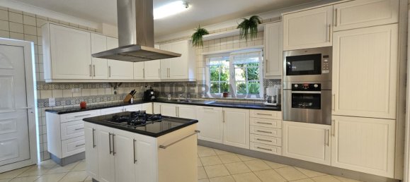 4 bedrooms House in Luz, Portugal No. 162642 11