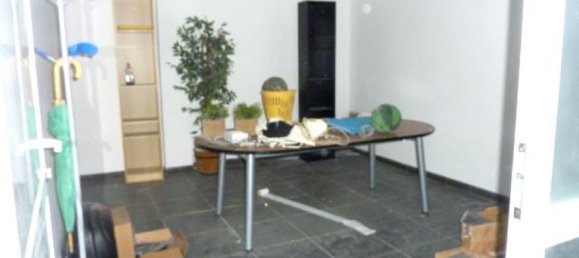 122m² Commercial property in Zaragoza, Spain No. 65153 4