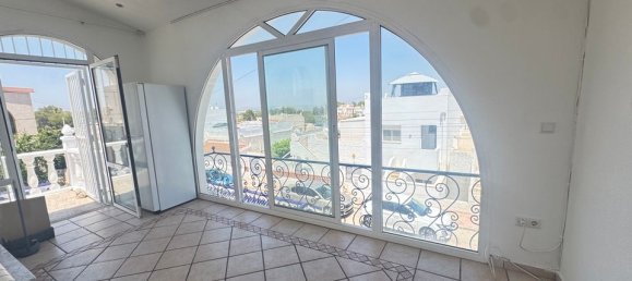 Таунхаус с 3 спальнями в Аликанте, Испания № 190758 10