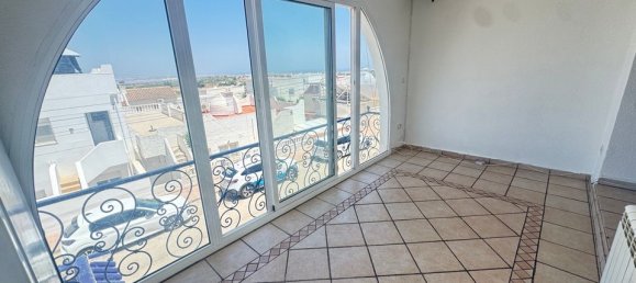 Таунхаус с 3 спальнями в Аликанте, Испания № 190758 9