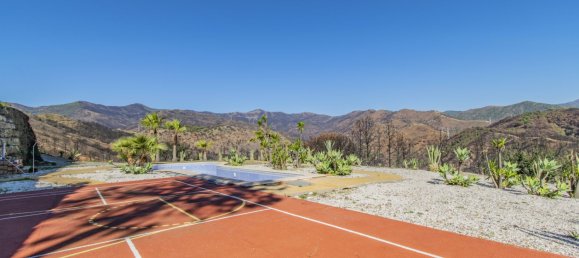 Villa de 7 dormitorios en Estepona, Spain No. 143692 41