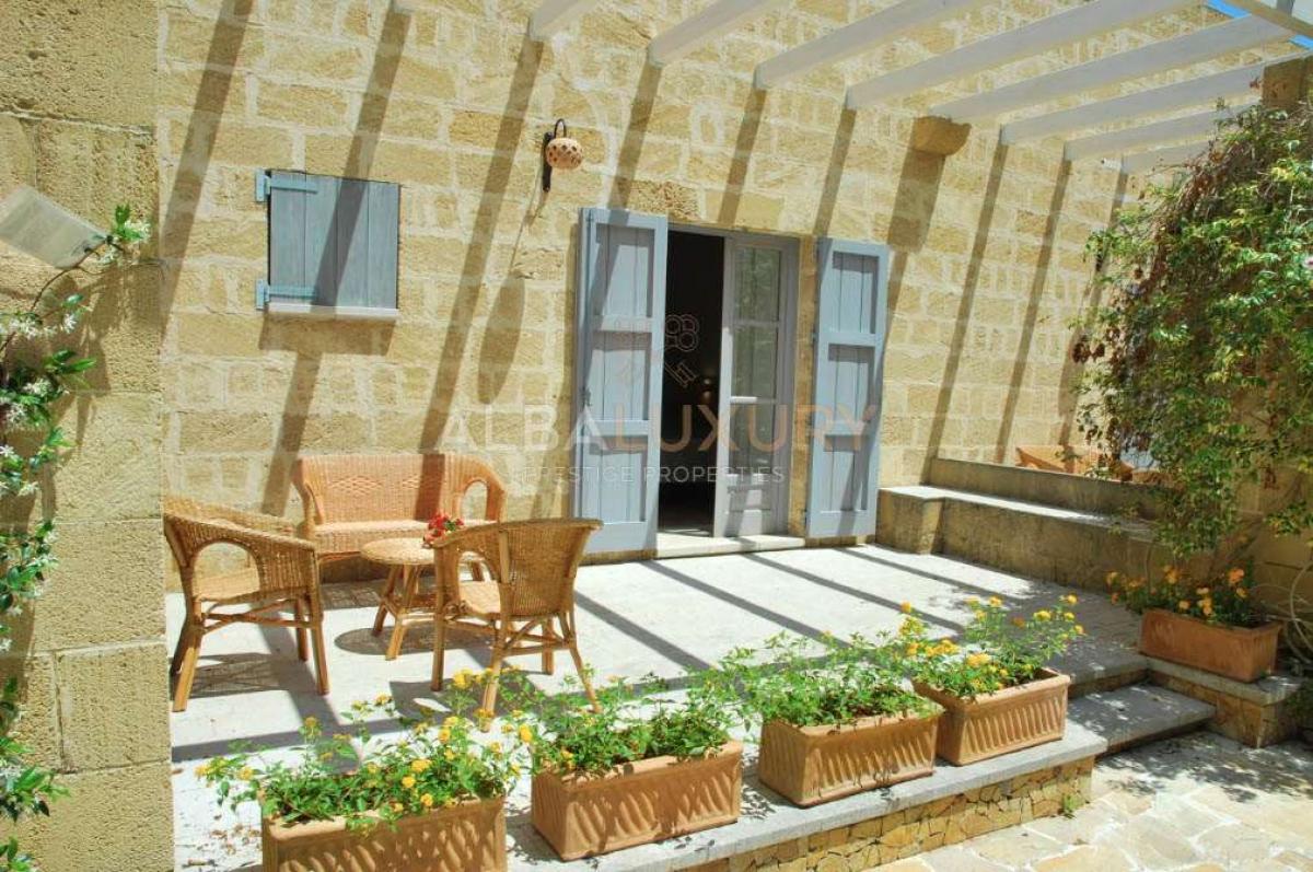 Вилла с 32 спальнями в Sannicola, Италия № 723