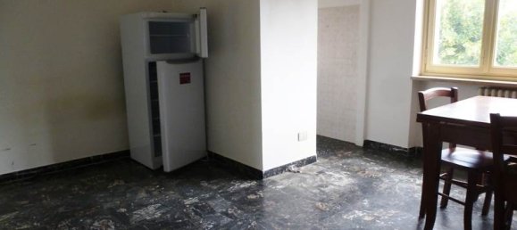 1 bedroom Apartment in Pinerolo, Italy No. 160279 2