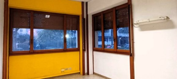 685m² Office in Milan, Italy No. 240942 9