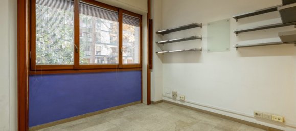 685m² Office in Milan, Italy No. 240942 8