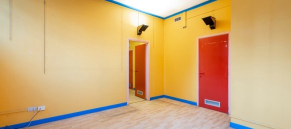 685m² Office in Milan, Italy No. 240942 21