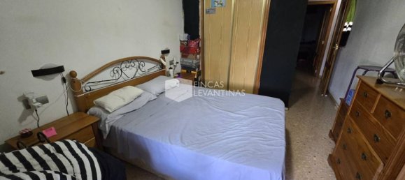 Apartamento de 3 dormitorios en San Vicente del Raspeig, Spain No. 158629 12