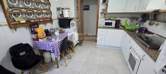 Apartamento de 3 dormitorios en San Vicente del Raspeig, Spain No. 158629 25