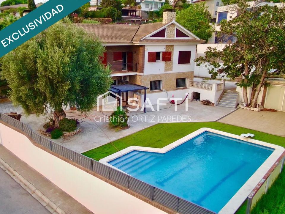 5 غرف نوم منزل في Tiana, Spain رقم 267428