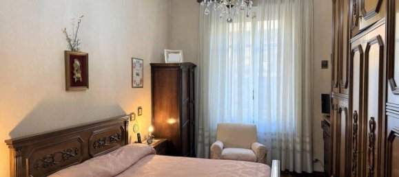 Квартира с 3 комнатами в Турин, Италия № 40137 9