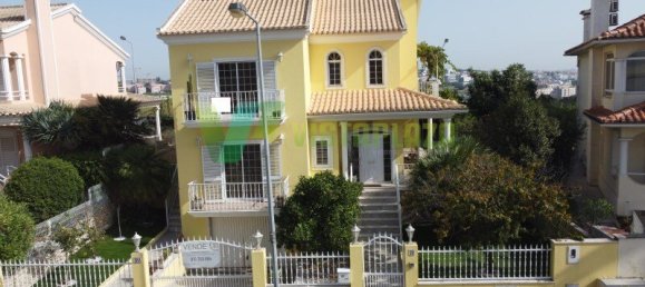 4 Schlafzimmer Villa in Almada, Portugal, Nr. 273083 38