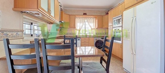 4 Schlafzimmer Villa in Almada, Portugal, Nr. 273083 13