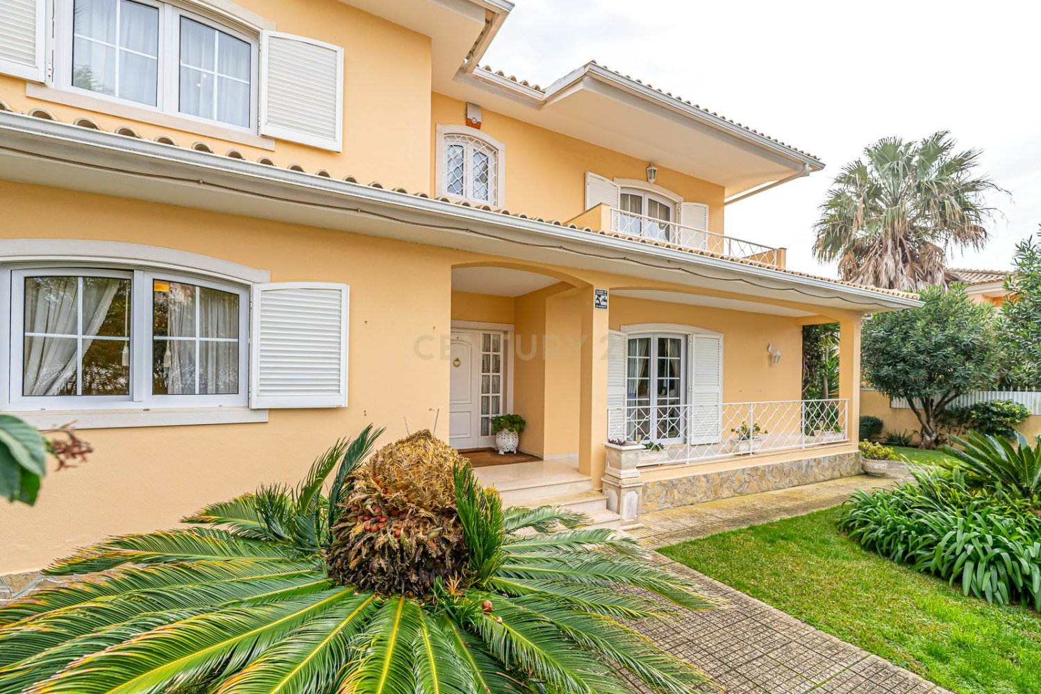 6 bedrooms Villa in Cascais, Portugal No. 141367
