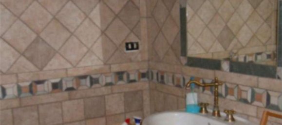 Casa de 10 divisões em Castelnuovo di Porto, Italy N.º 14556 24