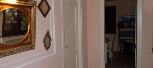 Casa de 10 divisões em Castelnuovo di Porto, Italy N.º 14556 7