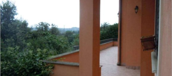 Casa de 10 divisões em Castelnuovo di Porto, Italy N.º 14556 21