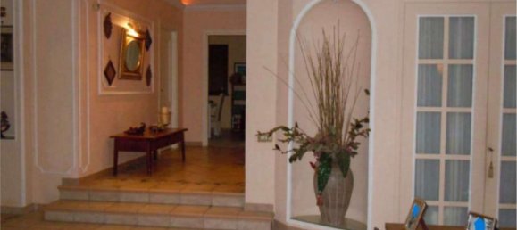 Casa de 10 divisões em Castelnuovo di Porto, Italy N.º 14556 5