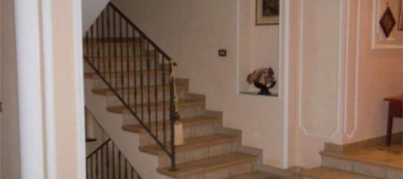 Casa de 10 divisões em Castelnuovo di Porto, Italy N.º 14556 6