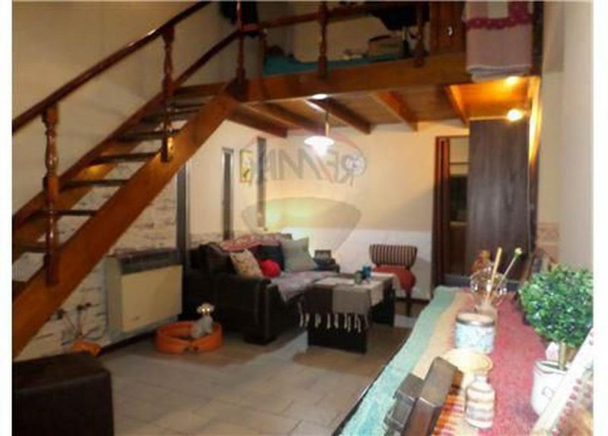 3 bedrooms House in Lomas de Zamora, Argentina No. 15608