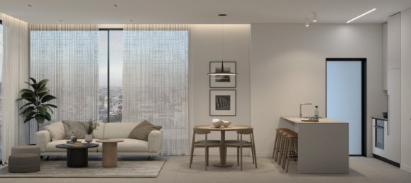 3 bedrooms Apartment in Limassol, Cyprus No. 17866 3