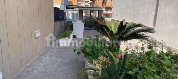 Apartamento de 2 dormitorios en Pomezia, Italy No. 69205 22