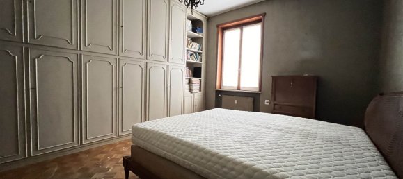 4 rooms Apartment in Piacenza, Italy No. 113169 15