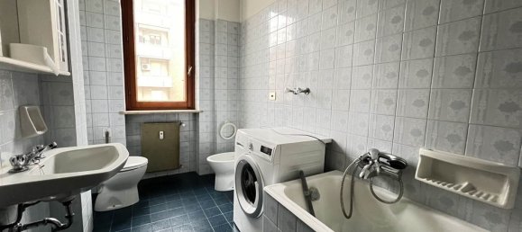 4 rooms Apartment in Piacenza, Italy No. 113169 19