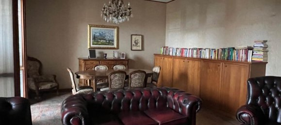 4 rooms Apartment in Piacenza, Italy No. 113169 11
