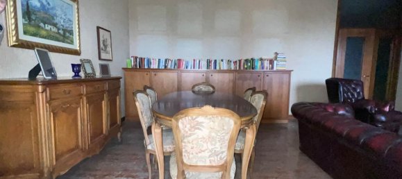 4 rooms Apartment in Piacenza, Italy No. 113169 7