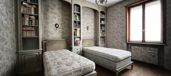 4 rooms Apartment in Piacenza, Italy No. 113169 16