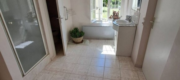 4 bedrooms Villa in Bethisy-Saint-Pierre, France No. 262429 8