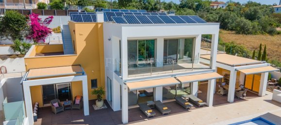 5 bedrooms Villa in Loule, Portugal No. 318160 4