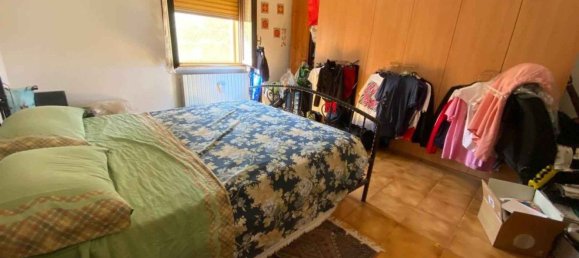 5 bedrooms Apartment in Castelnovo ne' Monti, Italy No. 315978 8