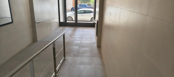 4 bedrooms Apartment in Sant Boi de Llobregat, Spain No. 168717 20