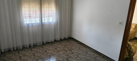 4 bedrooms Apartment in Sant Boi de Llobregat, Spain No. 168717 12