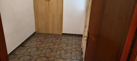 4 bedrooms Apartment in Sant Boi de Llobregat, Spain No. 168717 15