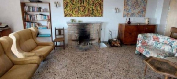 2 rooms Apartment in Potenza, Italy No. 187337 9