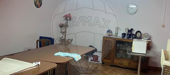 3 bedrooms House in Covilha, Portugal No. 43595 7