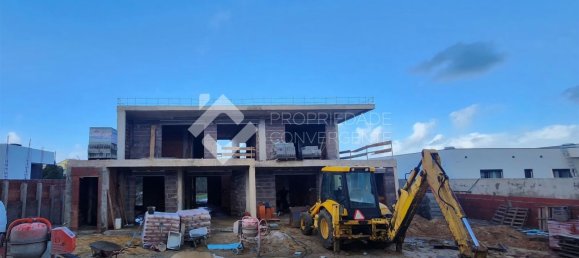 6 bedrooms House in Seixal, Portugal No. 143719 17