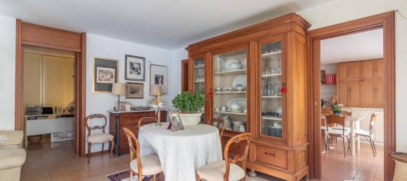 12غرفة فيلا في Campagnano di Roma, Italy رقم 111487 14