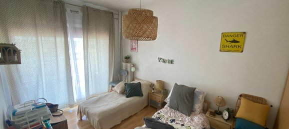 Квартира с 2 спальнями в Ла Сен-сюр-Мер, Франция № 284808 4