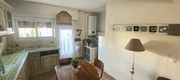 Квартира с 2 спальнями в Ла Сен-сюр-Мер, Франция № 284808 5